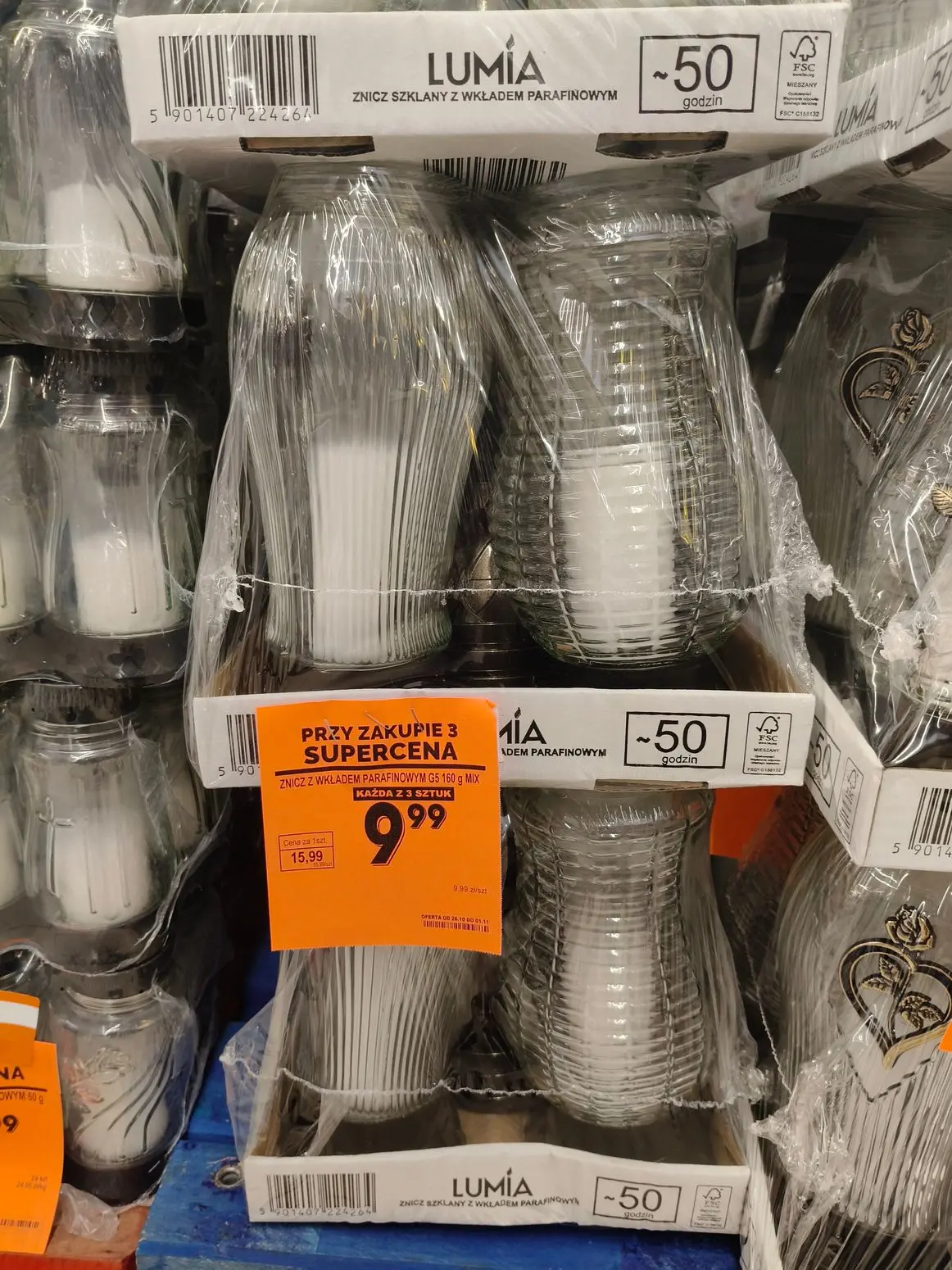 gazetka promocyjna Biedronka Pamięcią o bliskich 🕯️ - Strona 3