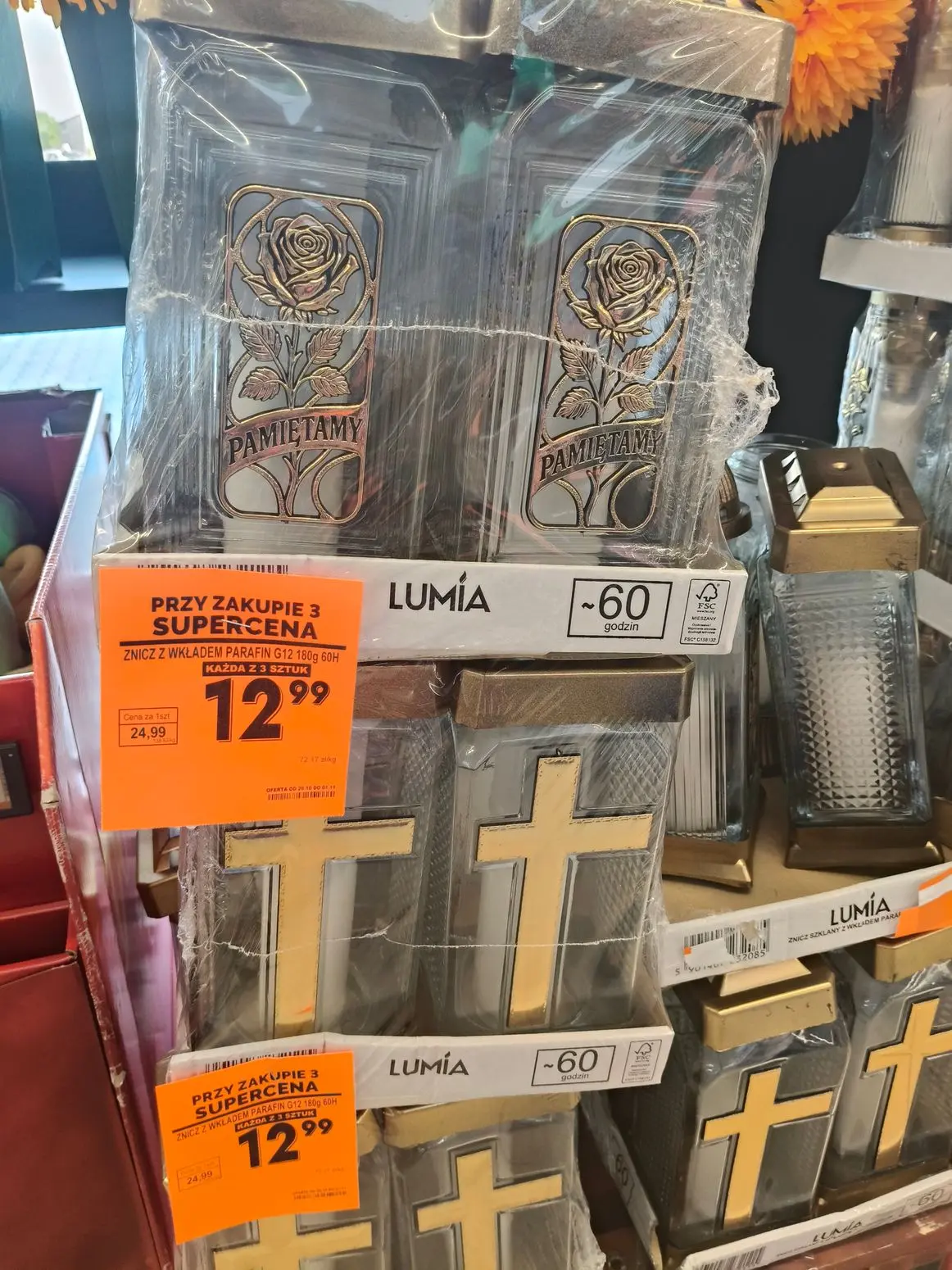 gazetka promocyjna Biedronka Pamięcią o bliskich 🕯️ - Strona 9
