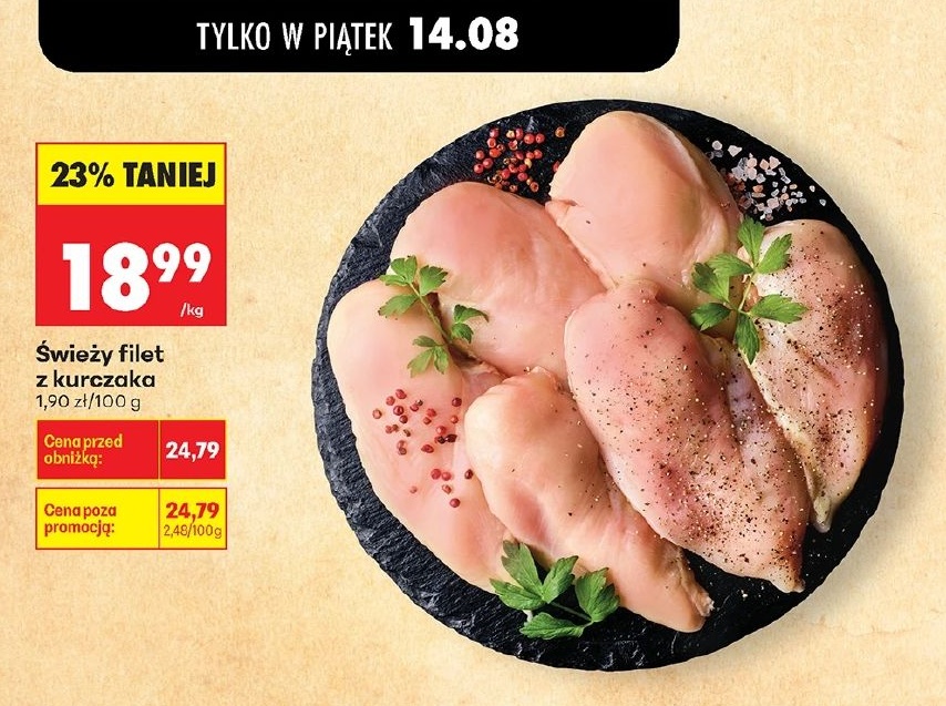 Świeży filet z kurczaka w ofercie sklepu Biedronka